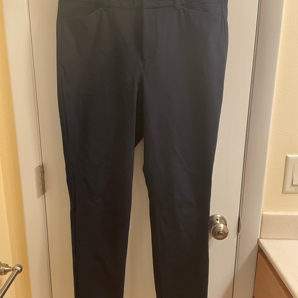 Old Navy Women's Dark Blue Straight Leg Pants